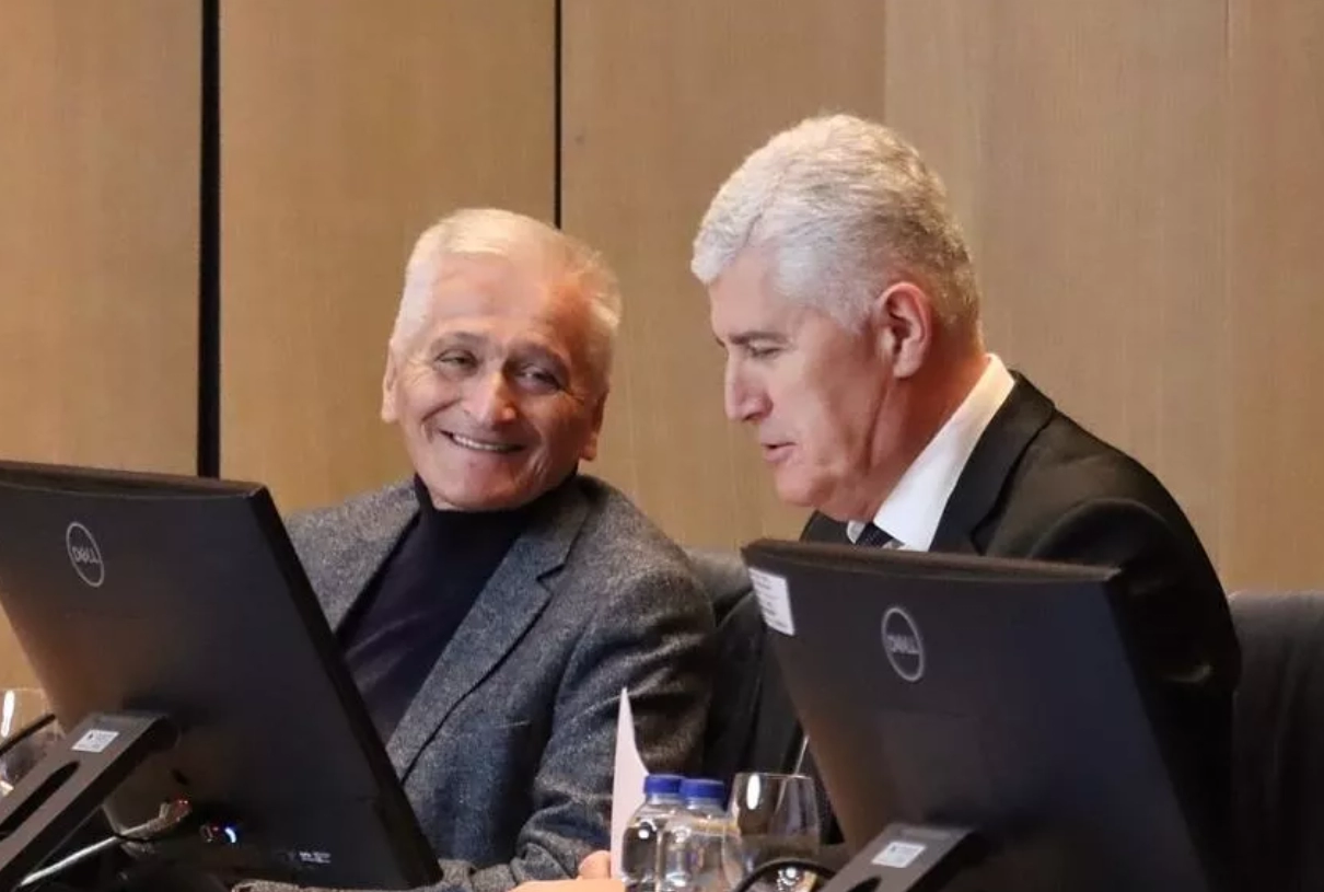 Kako je Špirićeva fotelja postala hrvatski vitalni nacionalni interes?